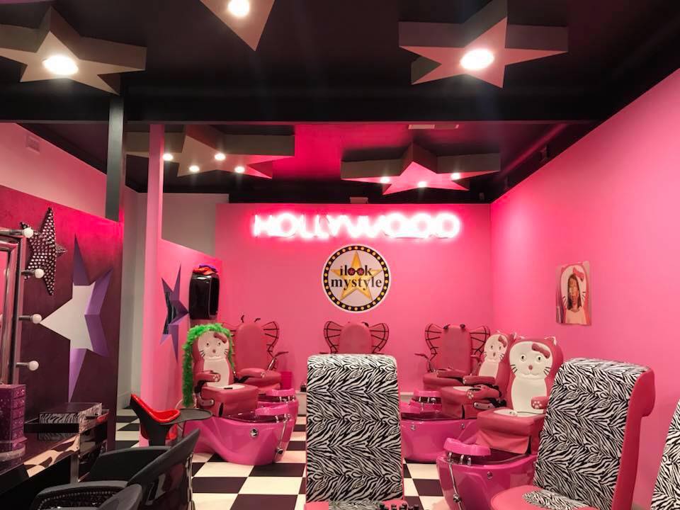 glitz girls glam hollywood ultimate foot spa room